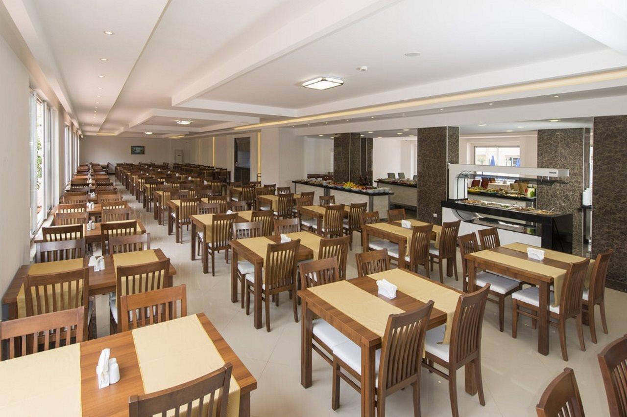 Grand Ati̇Lla Hotel Аланя Екстериор снимка