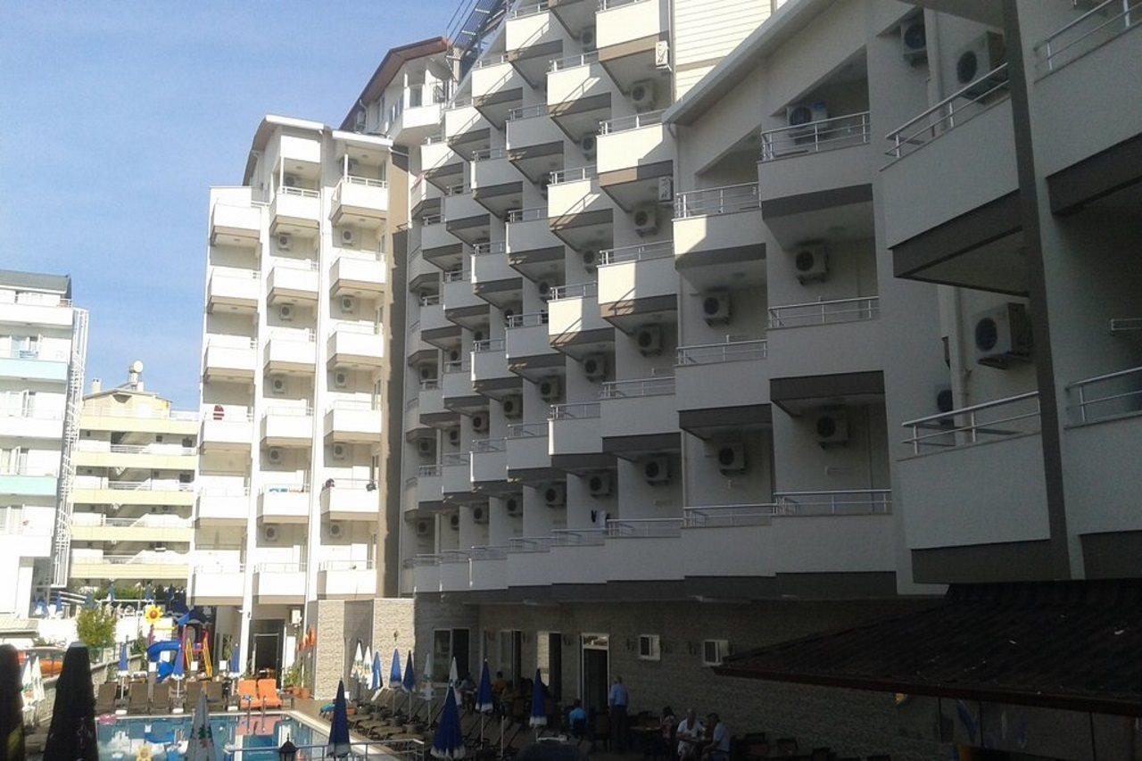 Grand Ati̇Lla Hotel Аланя Екстериор снимка