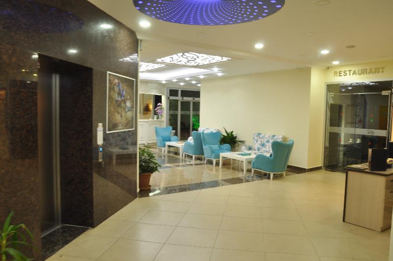 Grand Ati̇Lla Hotel Аланя Екстериор снимка