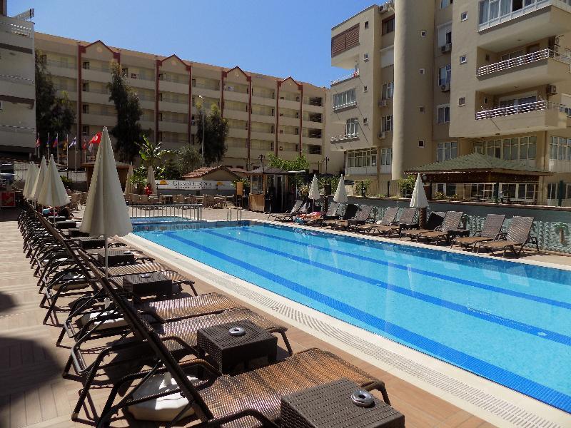 Grand Ati̇Lla Hotel Аланя Екстериор снимка