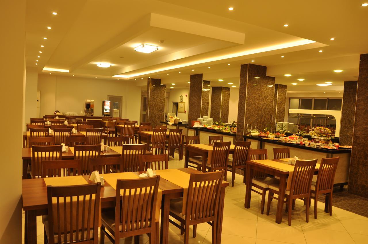 Grand Ati̇Lla Hotel Аланя Екстериор снимка