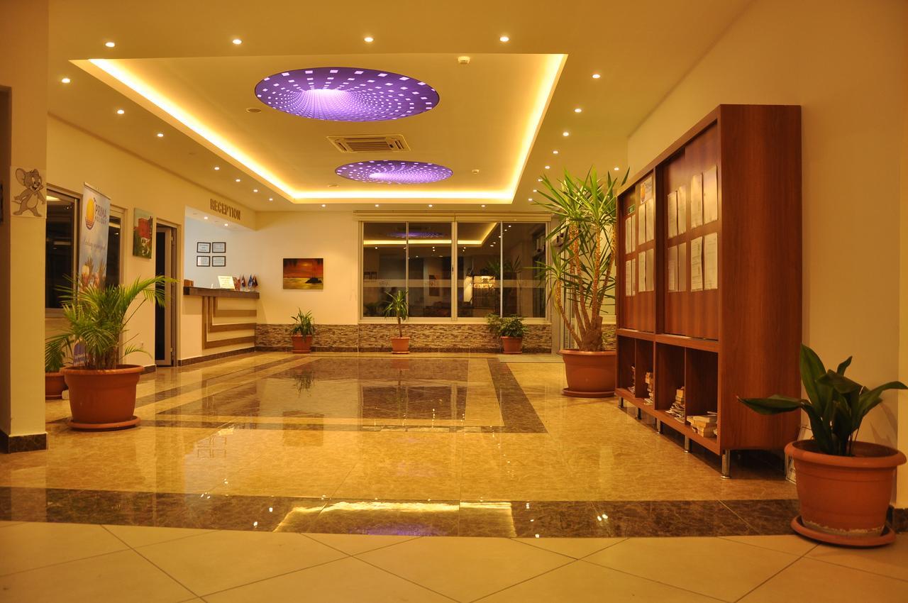 Grand Ati̇Lla Hotel Аланя Екстериор снимка