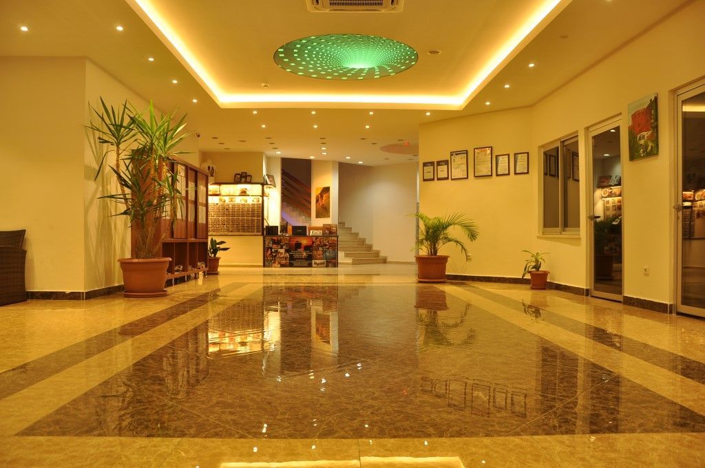 Grand Ati̇Lla Hotel Аланя Екстериор снимка